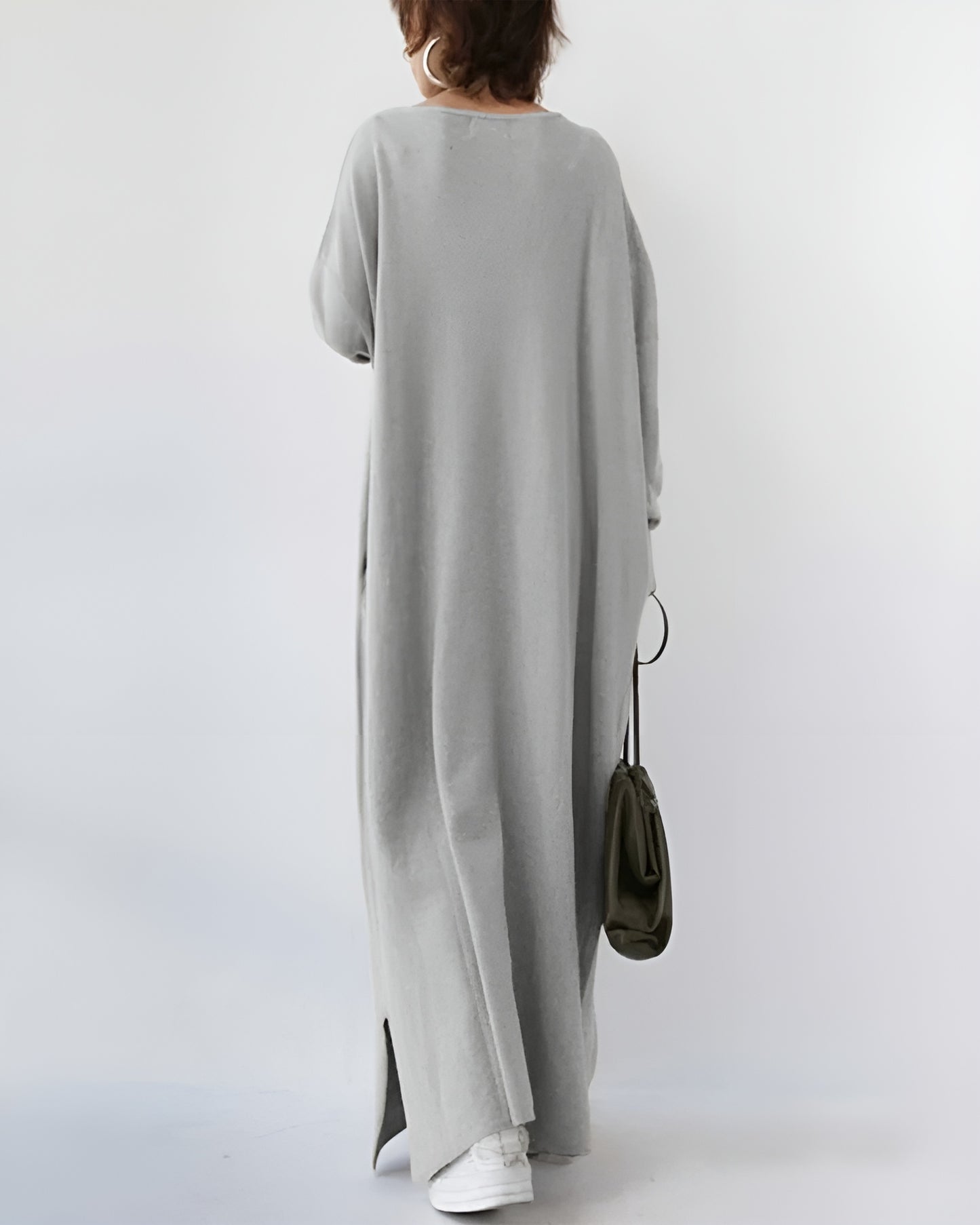 Almudena™ | Vestido de Manga Larga con Escote en V
